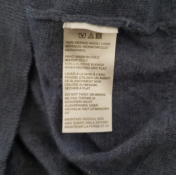 Lord & Taylor merino wool sweater blue M crew neck thin cozy - Picture 8 of 9